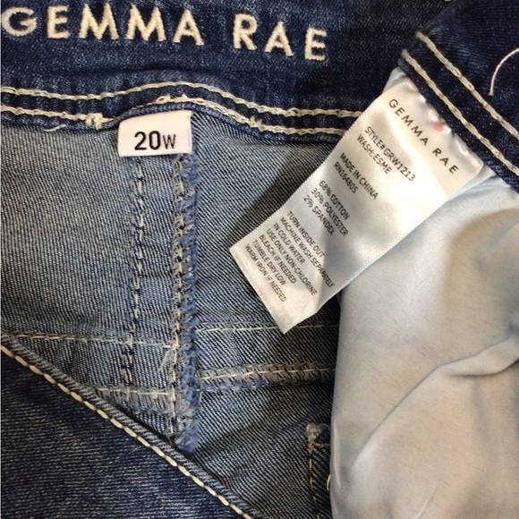 Gemma Rae Women’s Jeans Size 20W Mid Rise Stretch Curvy Bootcut Embellished - Picture 8 of 9